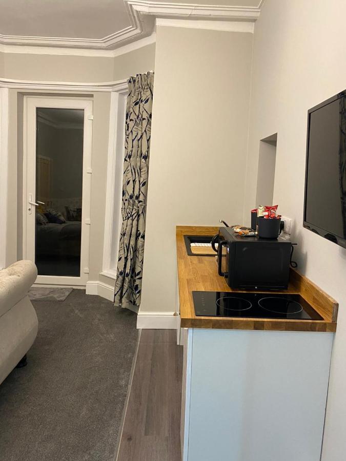 Cambridge Villas Private Studio ليثام سانت أنيه المظهر الخارجي الصورة