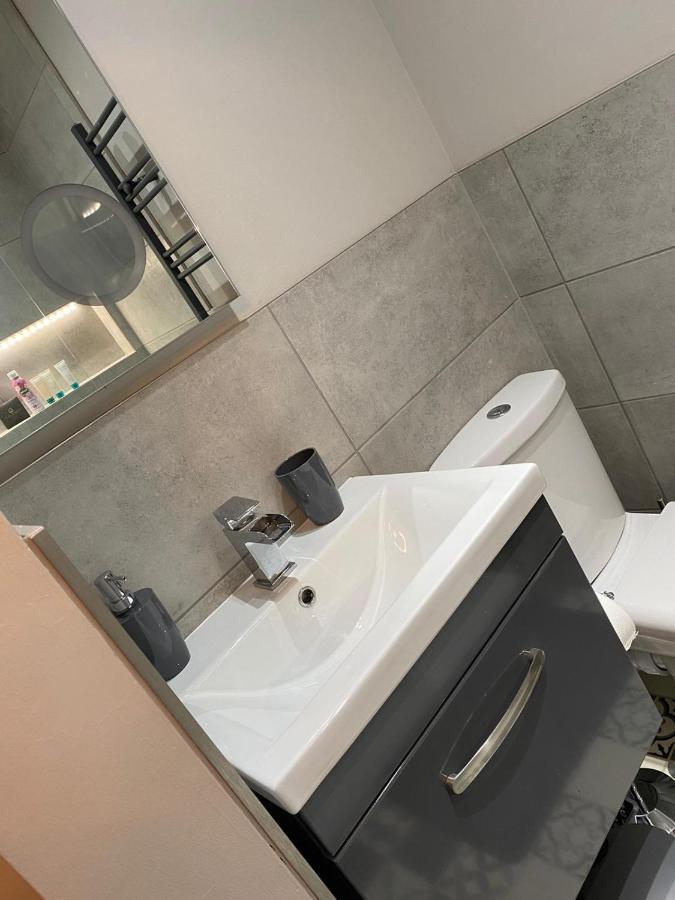 Cambridge Villas Private Studio ليثام سانت أنيه المظهر الخارجي الصورة